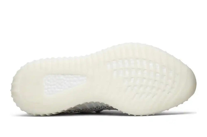 Yeezy Boost Static Imported oferta