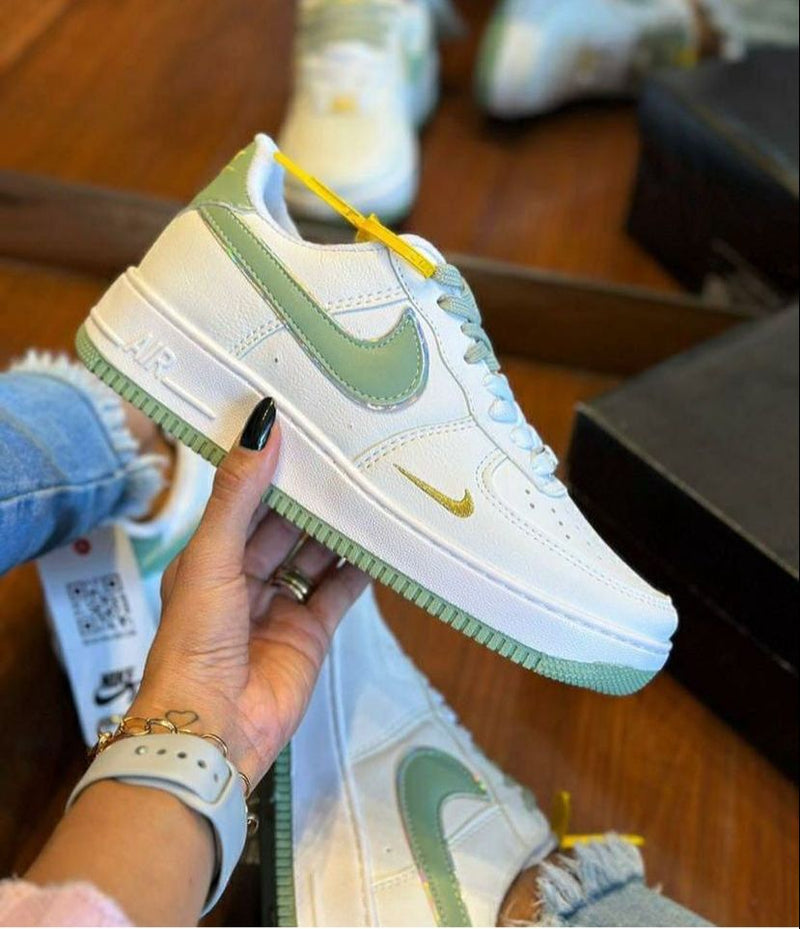 Air Force 1 DTLH verde lançamento + brinde