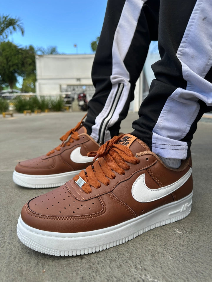 Air Force 1 - marrom