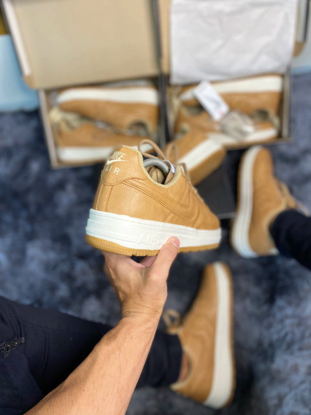 Nike Air Force - CARAMELO