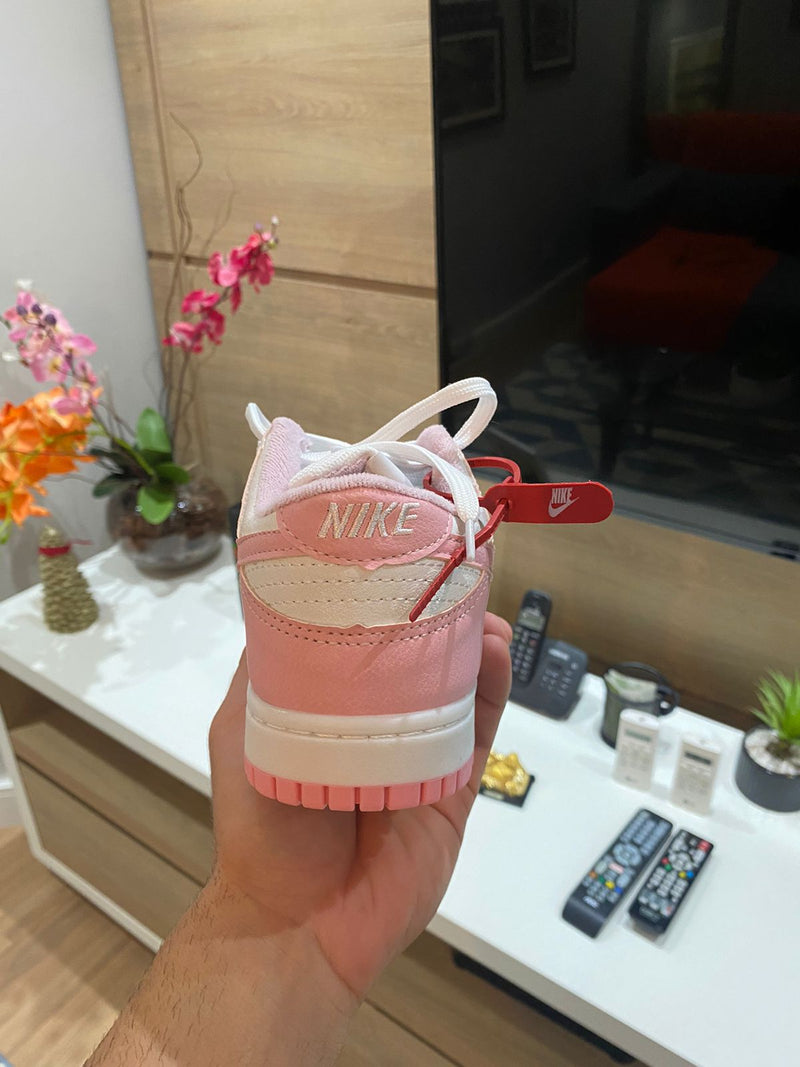 Dunk Low Rosa lançamento oferta + relógio de brinde