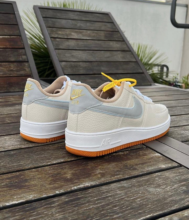 Air Force 1 Bege lançamento oferta + relógio de brinde