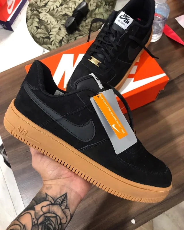 Air Force 1 Black P/M lançamento oferta