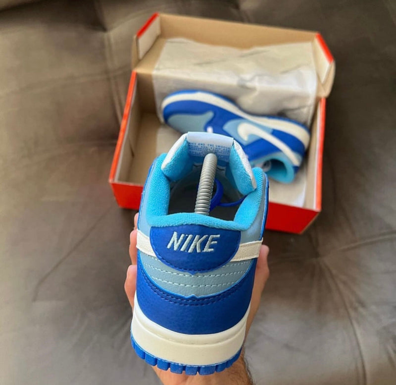 Dunk Low Azul/Branco lançamento + relógio de brinde