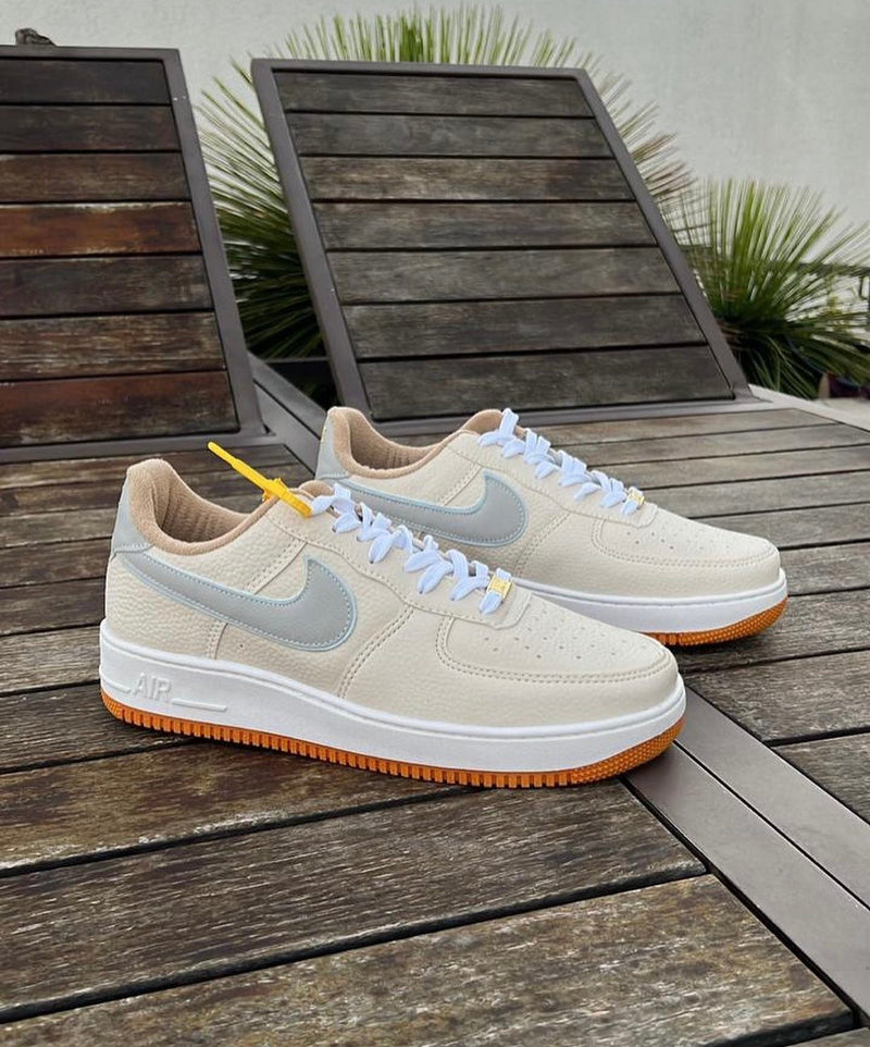 Air Force 1 Bege lançamento oferta + relógio de brinde