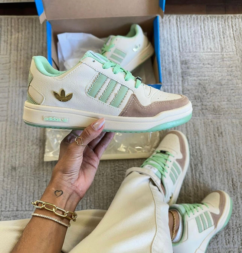 Adidas Fórum verde lançamento low oferta + relógio de brinde