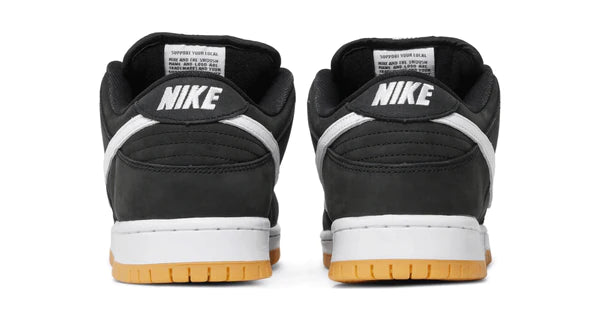 Dunk Low SB Black Gum + relógio de brinde