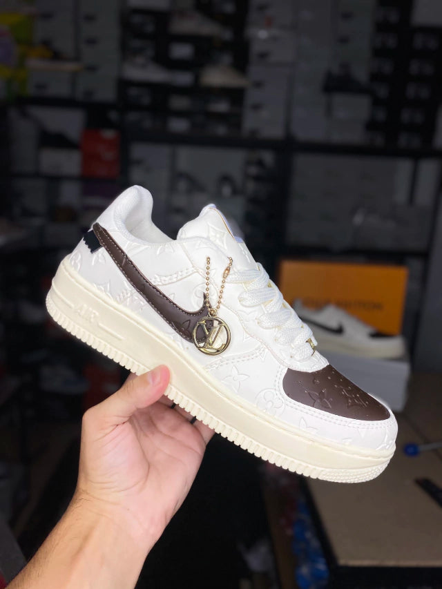 NIKE AIR FORCE LV - louis vuitton