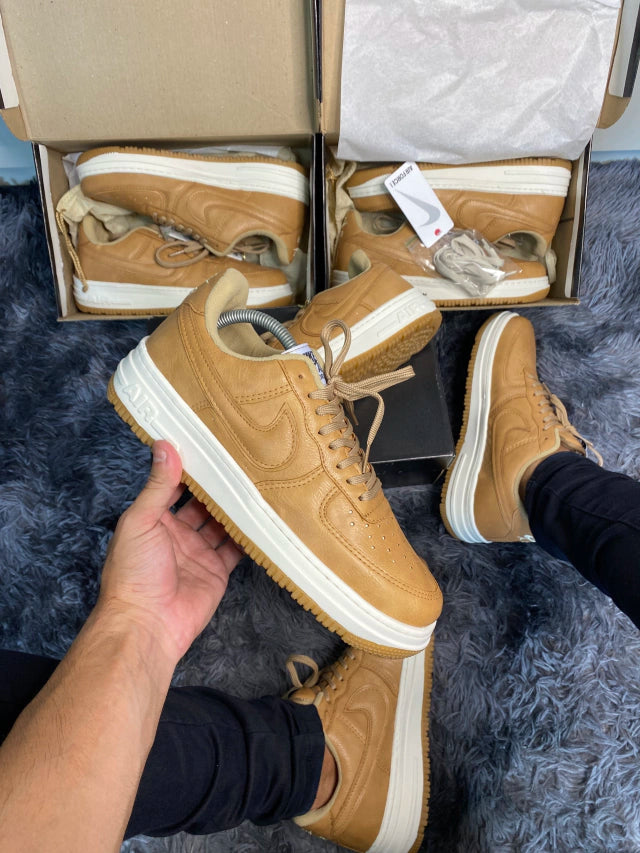 Nike Air Force - CARAMELO